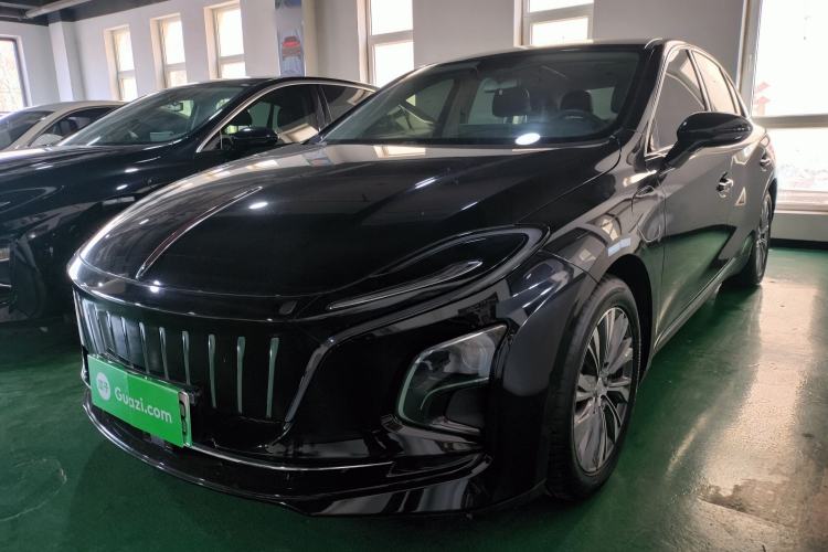 Used Hongqi E-QM5 2022 431 km Charge & Enjoy Edition