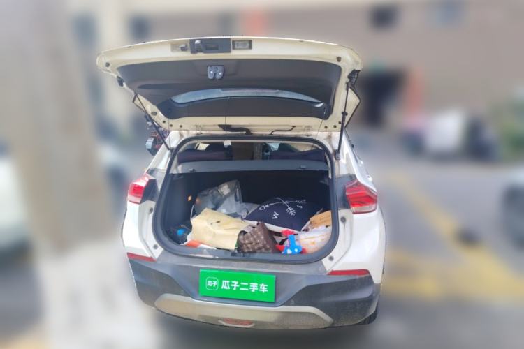 Used Chevrolet Trax 2019 Redline 325T Automatic Fun Edition China VI Standard