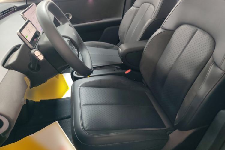 Used firefly 2025 Illuminated Edition
