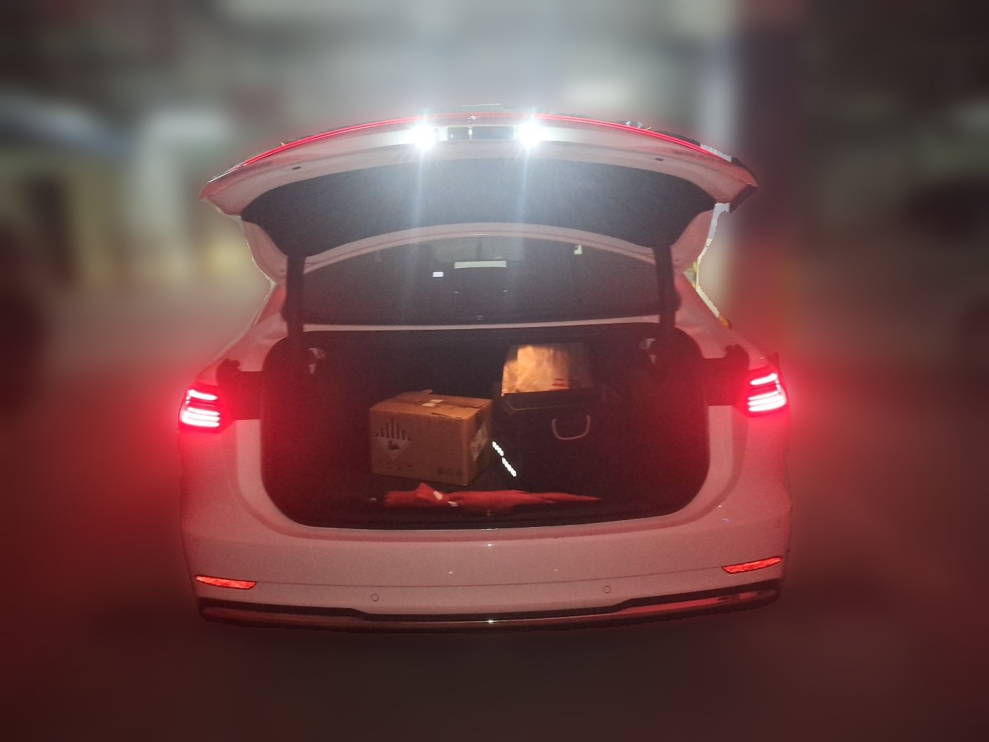 Geely Galaxy A7 2025 Model EM-i 150km Exploration+ Edition — снимка 16