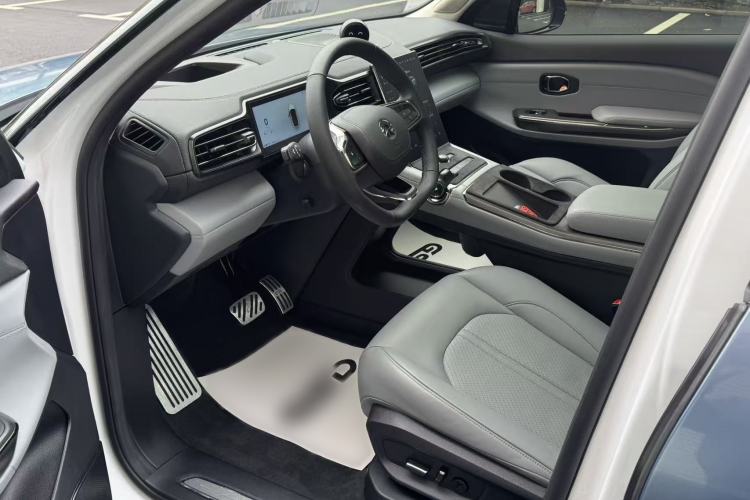 Used Nio ES6 2022 75 kWh Sport Edition Interior 1