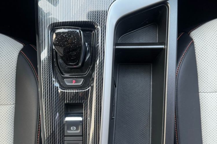 Used Haval LHERY 2021 High-Performance Version 1.5T Golden Rabbit