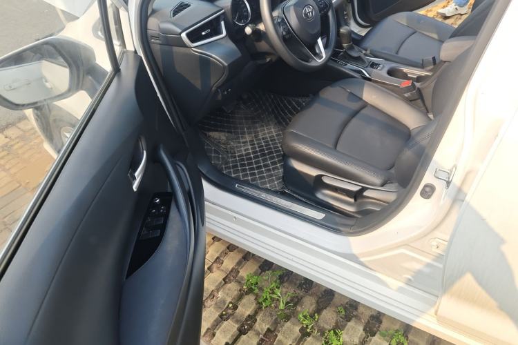 Used Toyota Allion 2021 2.0L Luxury Edition Driver Seat