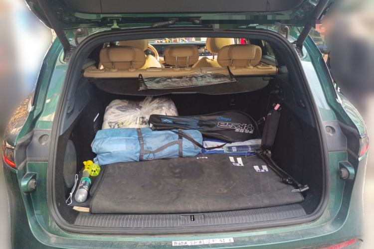 Used VOYAH FREE 2024 Ultra-Long Range Intelligent Driving Version Trunk