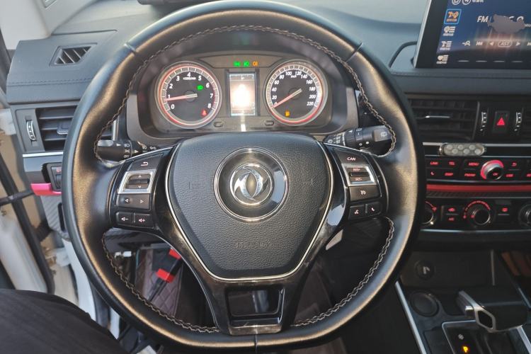 Used FORTHING Joyear X6 2017 Jingxiang Series 1.5T CVT Luxury Model
