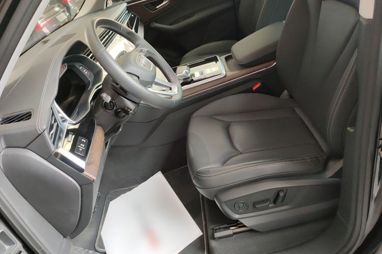 Used Audi Q7 2024 45 TFSI quattro S line Sport Edition
