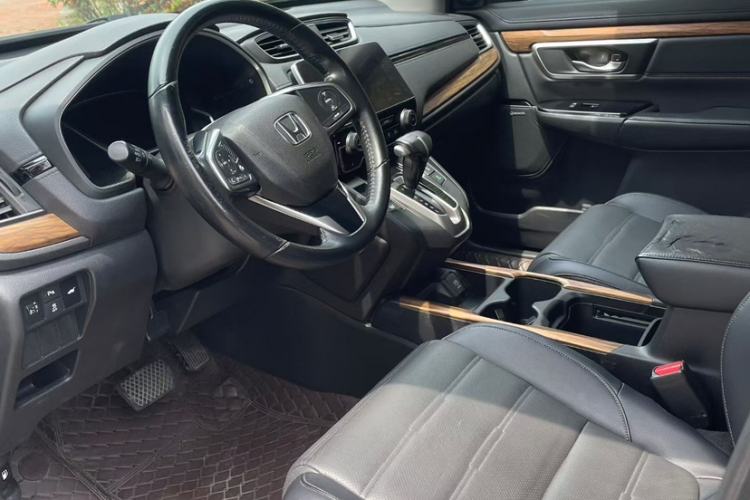 Used Honda CR-V 2017 240TURBO CVT Four-Wheel Drive Luxury Edition Interior 2