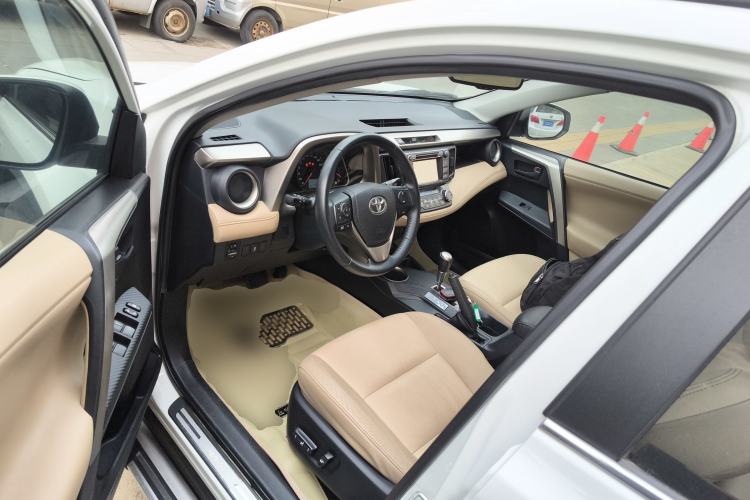 Used Toyota RAV4 2013 2.5L Automatic 4x4 Elite Edition
