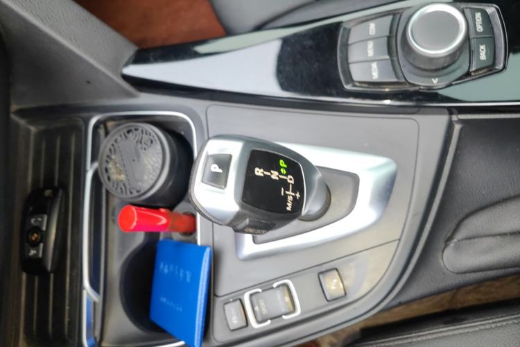 Used BMW 3 Series GT 2017 320i Sport Edition
