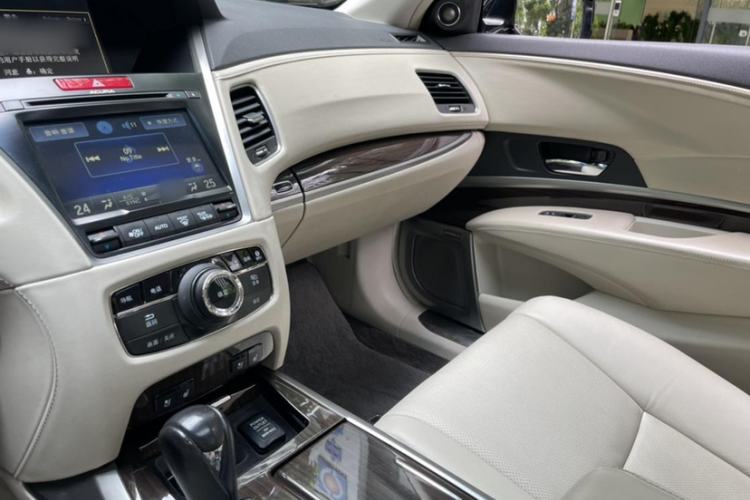 Used Acura RLX 2013 3.5L PAWS Edition