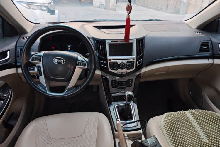 Used BYD Surui 2012 1.5L Manual Luxury Version