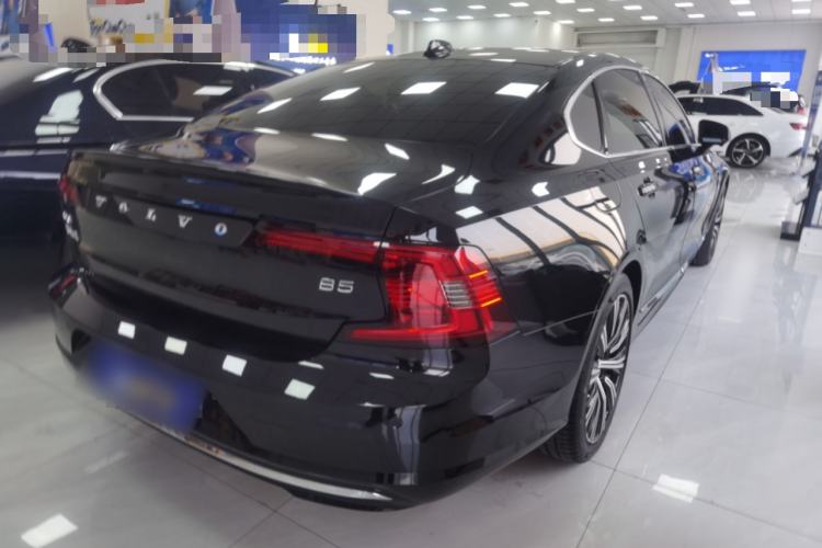 Used Volvo S90 2024 B5 Zhiyuan Luxury Edition
