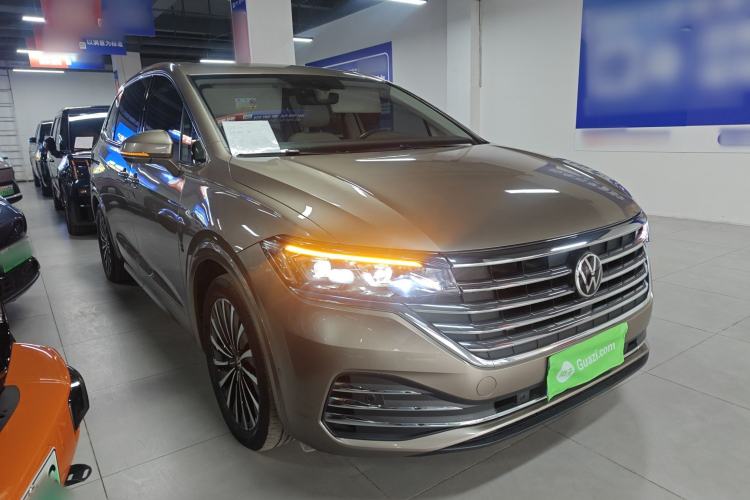 Used Volkswagen Viloran 2022 380TSI Prestige Edition