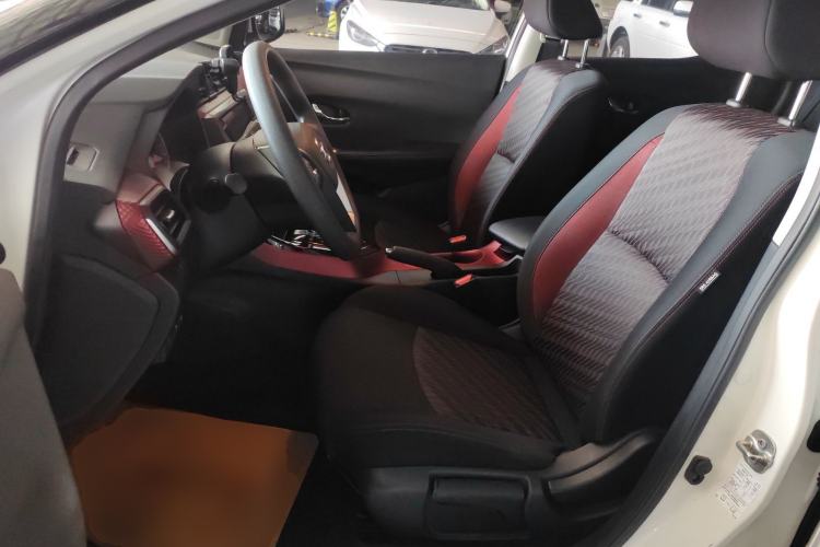 Used Nissan Lannia 2019 1.6L CVT Smart Connect Smart Cool Version China VI Standard Left Front Seat
