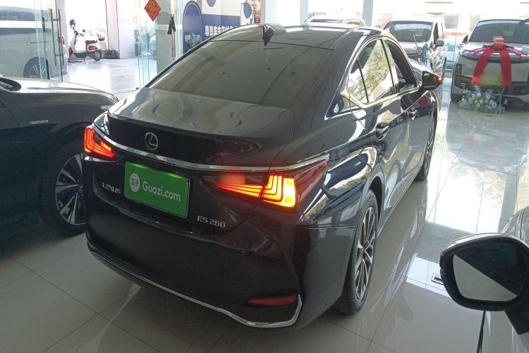 Used Lexus ES 2021 260 Excellence Edition