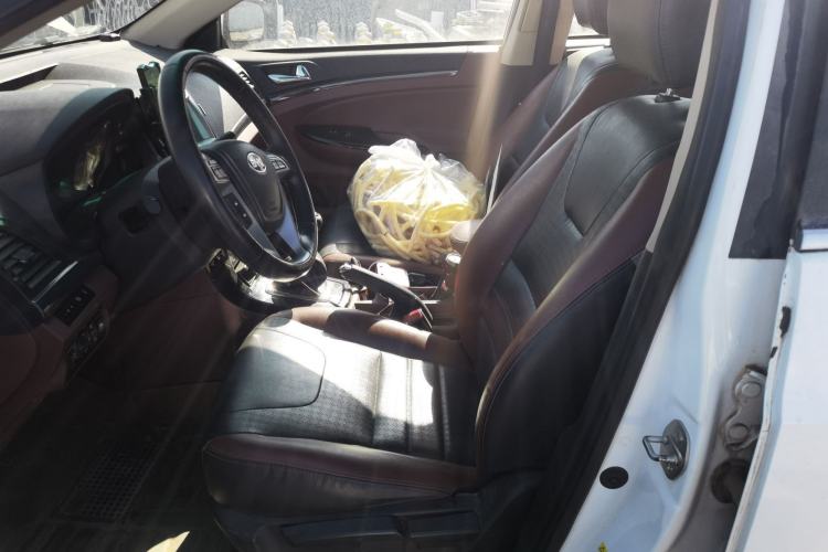 Used BYD Surui 2015 1.5L Manual Luxury Model
