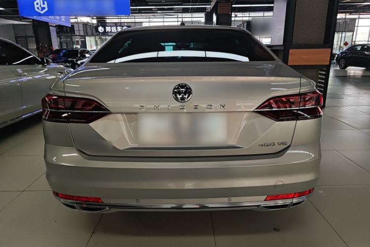 Used Volkswagen Phideon 2018 Revised Version 480 V6 Four-Wheel Drive Flagship Edition
