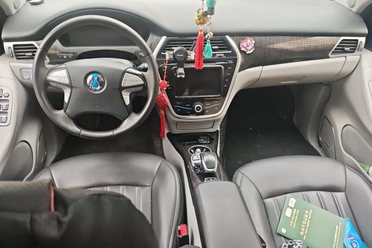 Used Denza 2017 Honor Edition