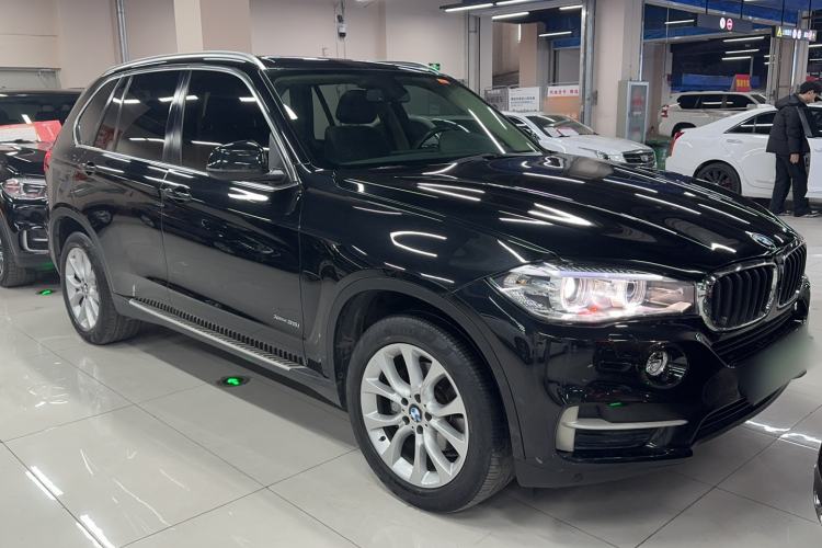 Used BMW X5 2014 xDrive35i Elegant Edition Exterior 1