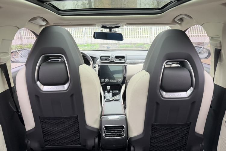 Used Lynk & Co 02 2020 1.5T DCT Two-Wheel Drive Zhaobao Version
