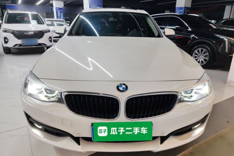 Used BMW 3 Series GT 2018 320i Sport Edition
