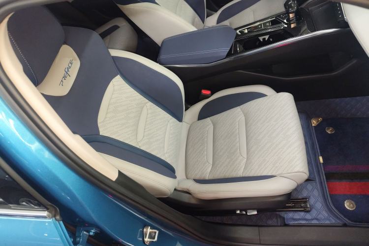 Used Geely Auto Preface 2021 2.0TD Luxury Version Right Front Seat