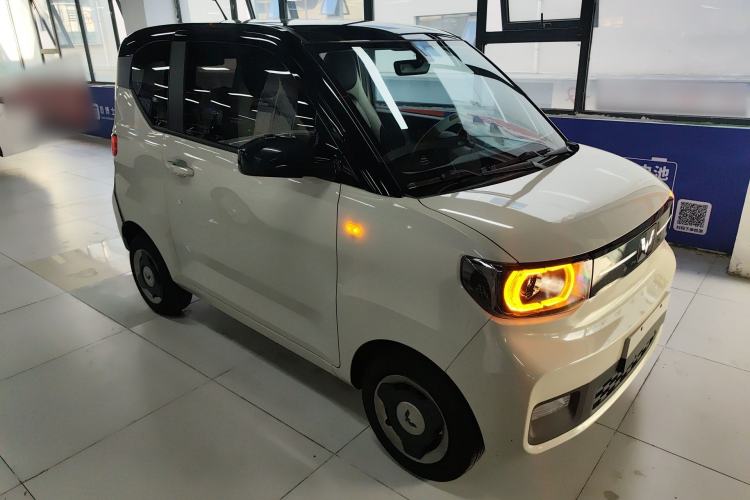 Used Wuling Hongguang MINIEV 2022 Macaron Premium Model – Lithium Iron Phosphate

