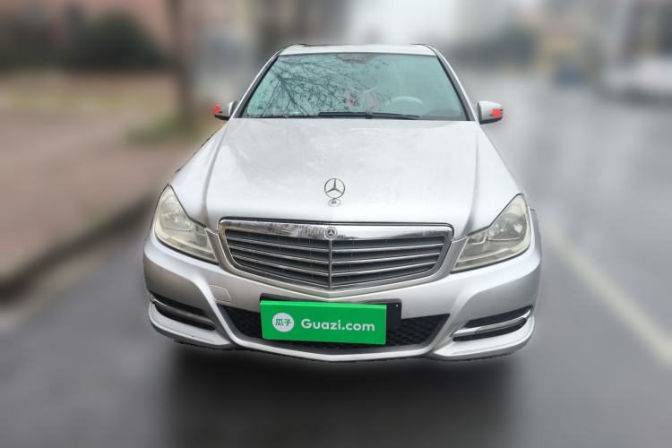 Used Mercedes-Benz C-Class 2010 C 180K Classic model