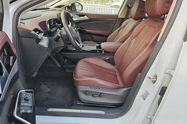 Used Volkswagen ID.6 X 2022 Kinergy Four-Wheel Drive Edition