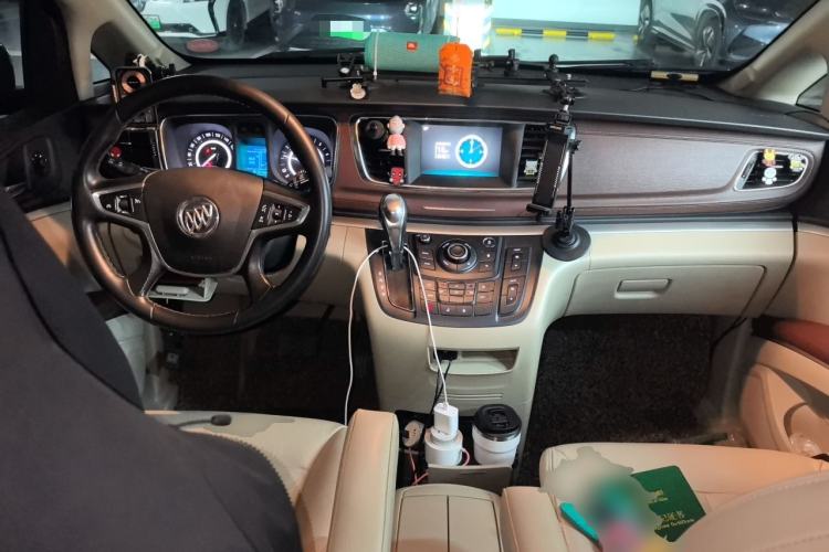 Used Buick GL8 2018 28T Luxury Model China VI Standard