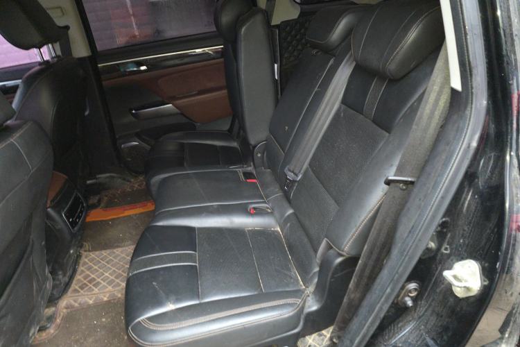 Used GAC Trumpchi GS8 2017 320T Two-Wheel Drive Luxury Smart Connectivity Version (7 Seats)
