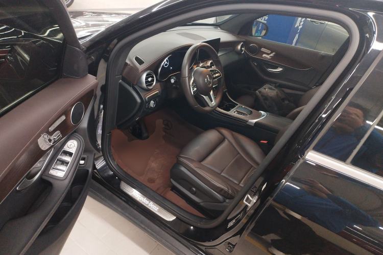 Used Mercedes-Benz GLC 2021 GLC 260 L 4MATIC Luxury Model