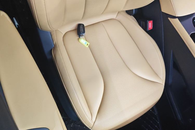 Used Roewe RX5 New Energy 2023 eRX5 Super Hybrid Premium Edition
