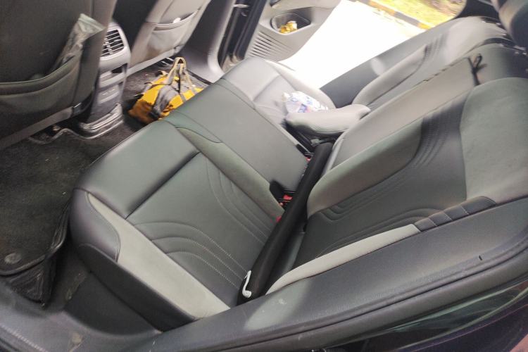 Used Volkswagen ID.4 CROZZ 2022 Long-Range Lite PRO Edition Left Rear Seat