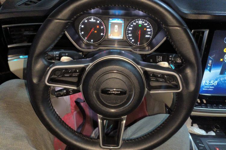 Used Zotye T700 2017 1.8T Dual-Clutch Luxury Model