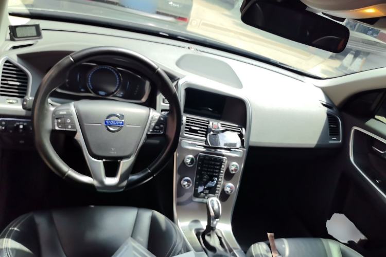 Used Volvo XC60 2016 T5 Smart Version
