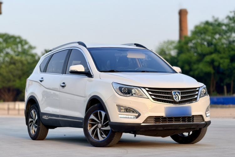 Used Baojun 560 2016 1.8L Manual Luxury Edition