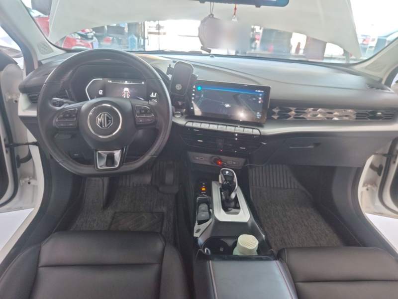 Used MG 5 2022 300TGI DCT Chao Yue Luxury Edition — 9