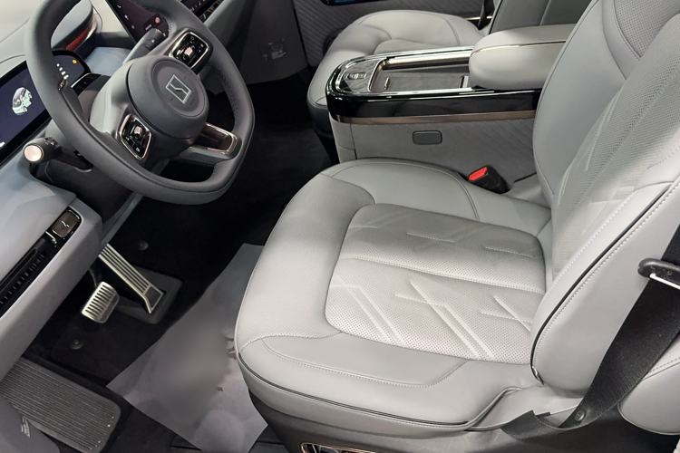 Used Zeekr MIX 2025 Long-Range Intelligent Driving Edition