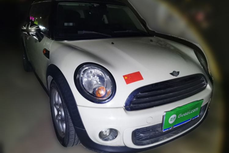 Used MINI Clubman 2011 1.6L COOPER Fun Front Right 45 Deg