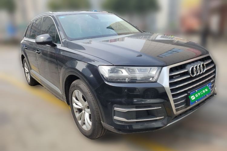 Used Audi Q7 2019 45 TFSI Comfort Model