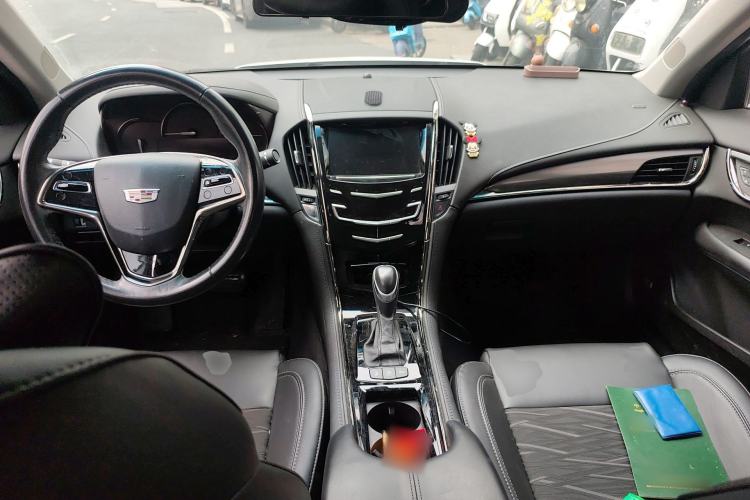 Used Cadillac ATS-L 2017 28T Tech Edition Center Console