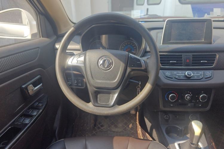 Used Dongfeng Fengon 330 2018 1.5L 330S Comfort Edition China V Standard DK15