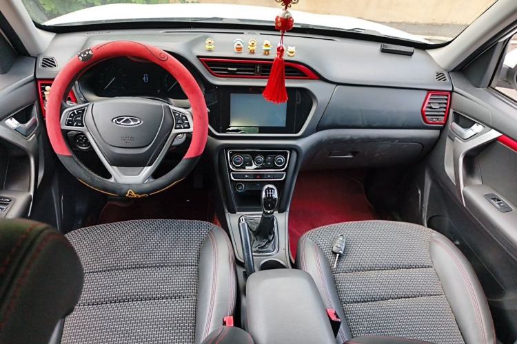Ojetý Chery Tiggo 3 2016 1.6L Manual ZhiShang Edition