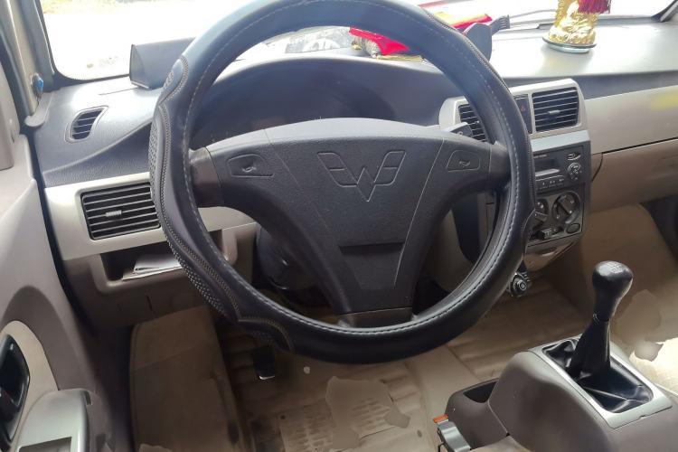 Used Wuling Rongguang 2011 1.2L Standard Version Steering Wheel