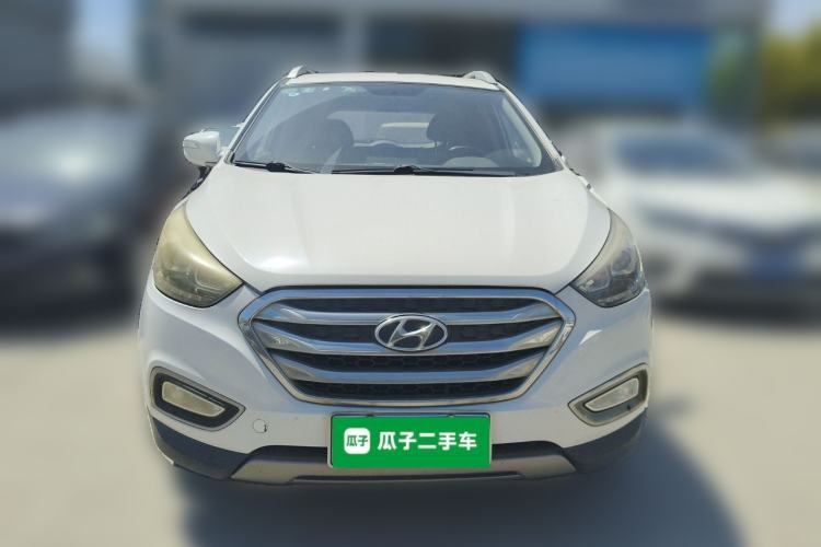 Used Hyundai ix35 2013 2.0L Automatic Two-Wheel Drive Smart GLS China IV Standard Front
