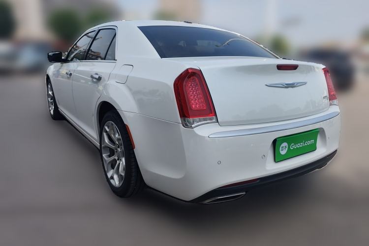Used Chrysler 300C 2016 3.0L Supreme Edition
