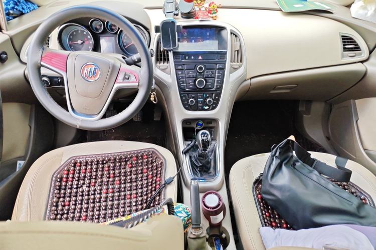 Used Buick GT 2013 GT 1.6L Manual Entry-Level Model