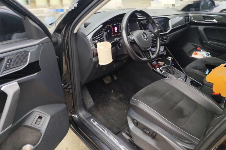 Used Volkswagen Tayron 2020 330TSI Two-Wheel Drive Luxury Connected Pro Edition Driver Seat