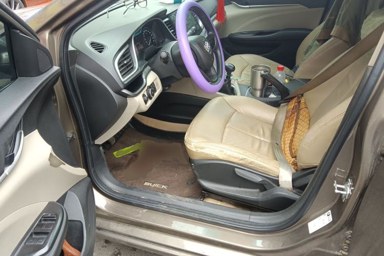 Used Buick GT 2017 15N Manual Entry-Level Trim Driver Seat